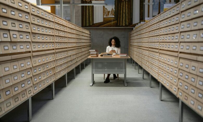 hdfc defeated directorship details